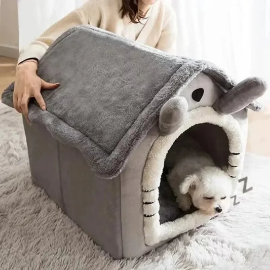 Cozy and versatile pet bed Includes a removable cushion for easy cleaning